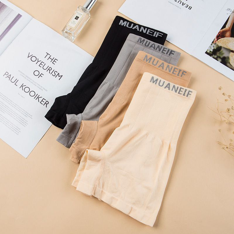 MUANEIF Tight - Festive Fashion for Under 5K!