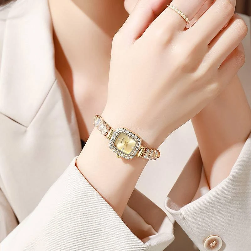 Lunas watch